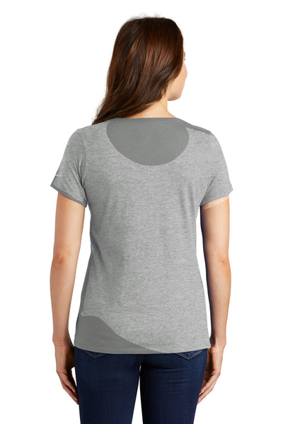 Nike Women's Core Cotton Scoop Neck Tee Shirt. NKBQ5236 Nike