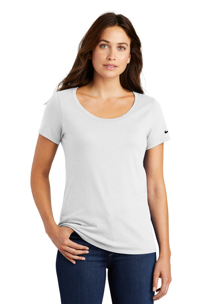 Nike Women's Core Cotton Scoop Neck Tee Shirt. NKBQ5236 Nike