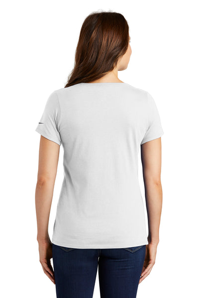 Nike Women's Core Cotton Scoop Neck Tee Shirt. NKBQ5236 Nike