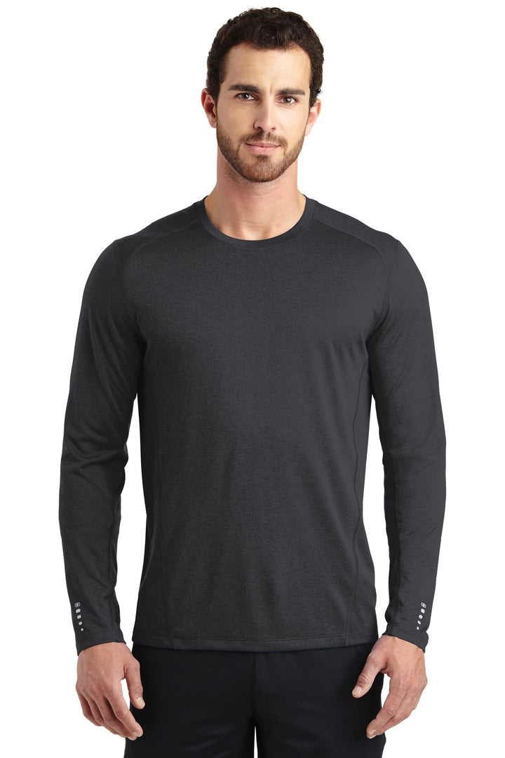 OGIO ENDURANCE Men's Long Sleeve Pulse Crew. OE321 OGIO