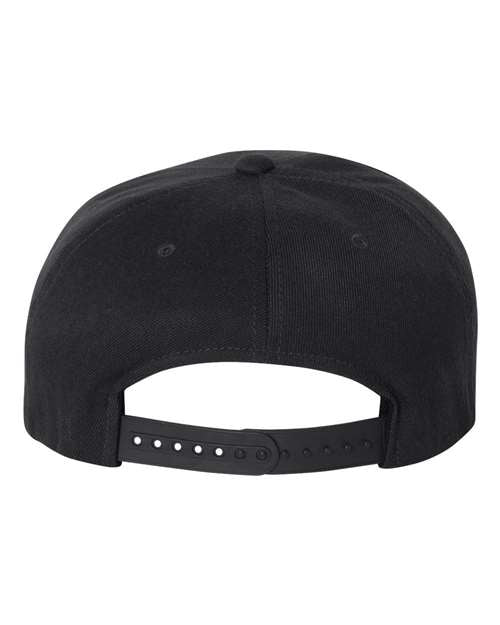 Flexfit 110® Flat Bill Snapback Cap Flexfit