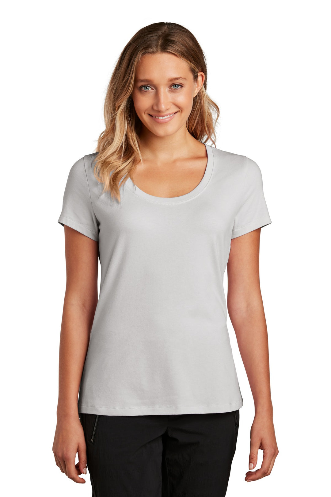 District Women's Flex Scoop Neck Tee DT7501 District